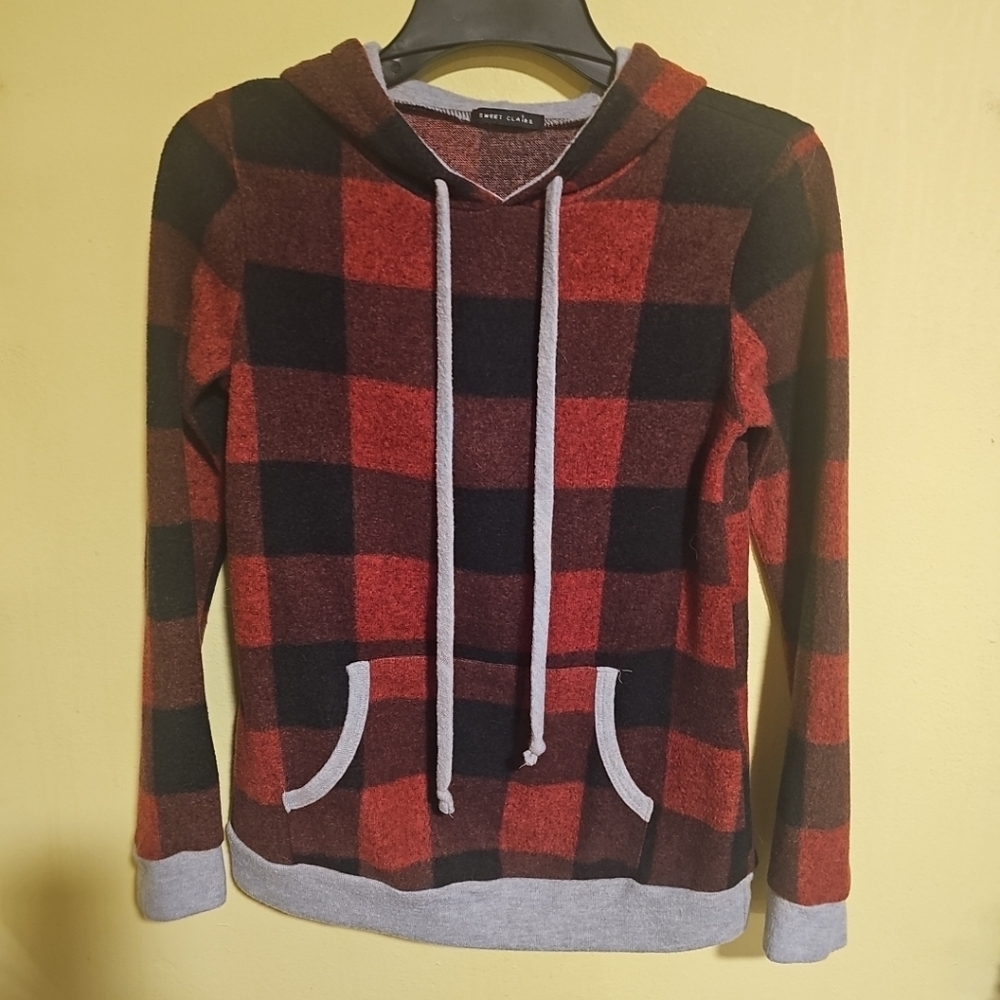 NWT Sweet Claire Women's Size Small Black Red Plaid Lumberjack Soft